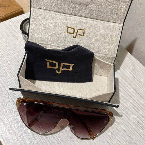 Ojo sunglasses like new, women's