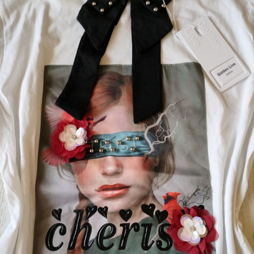 Bratan T-shirt new with collar and stones