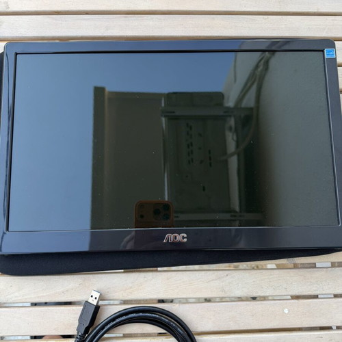 AOC E1659FWU portable monitor used, 15.6 inch 1366x768 60hz