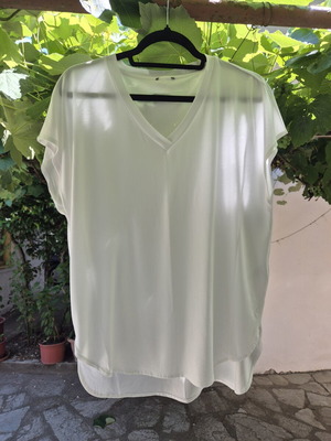 Short-Sleeve Blouse white, like new, size XXL