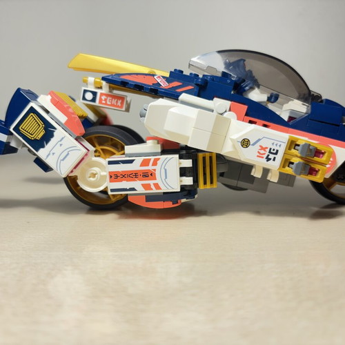 Lego Ninjago set 71792 Sora’s transforming mech bike racer like new