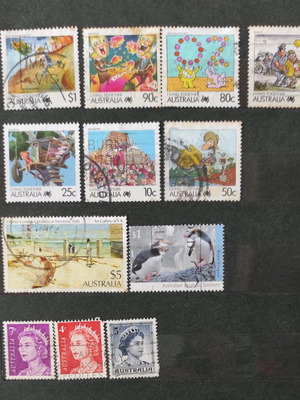 Australian stamps used, set of 12 pieces