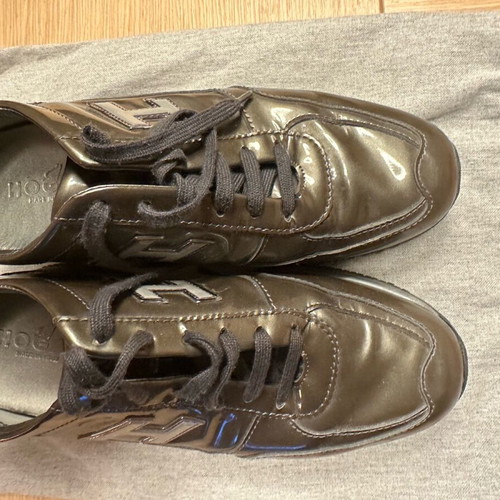 Hogan sneakers used, gray glossy, size 39