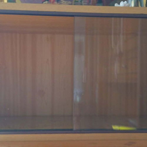 Kitchen cabinets like new, set of 2