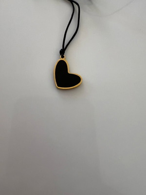 Bracelet with steel heart new, black and gold