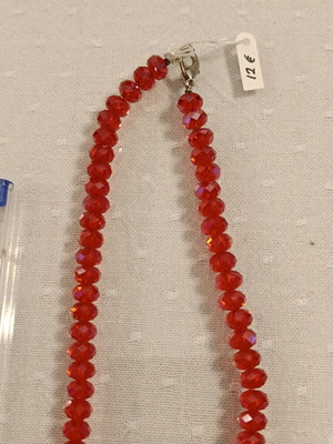 Necklace new, crystal