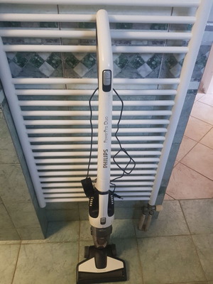 Philips PowerPro Duo stick vacuum used