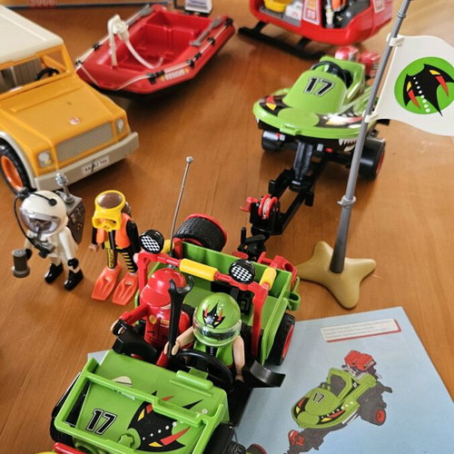 Playmobil collection like new valued over 120€