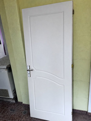 Solid interior wooden door used with frame and handle, 3 available