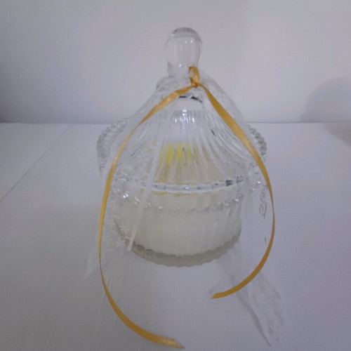 Soy wax candle in fondue pot with tsoureki scent new