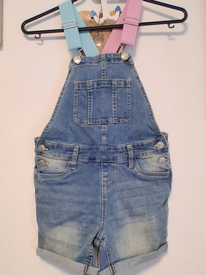 Salopette like new for 7-8 years old blue with colored straps