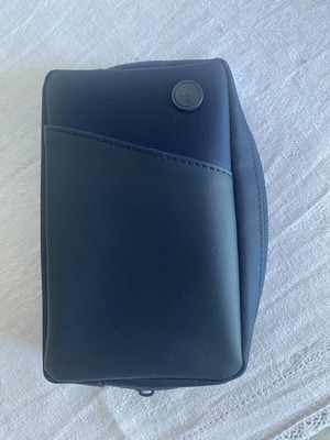 Lufthansa makeup bag new, blue