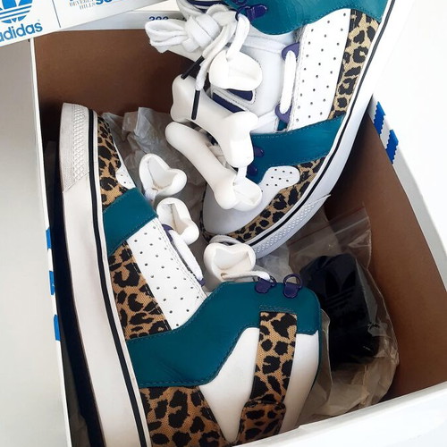 Adidas x Jeremy Scott JS Bones "Flintstones" Leopard sneakers size US 9