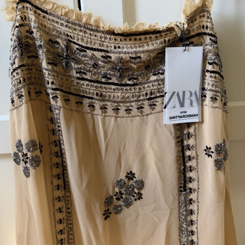 Zara dress with tulle and beads beige large tight fit new