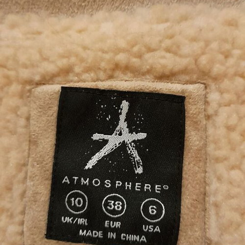 Atmosphere beige coat like new with synthetic fur lining