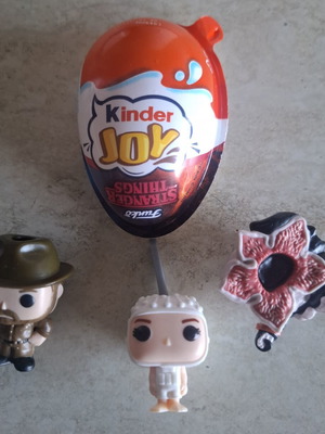 Kinder Joy Stranger Things figures new, pack of 3