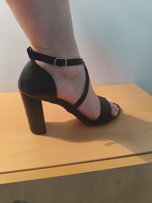 Bozikis black high-heeled sandals used, size 38
