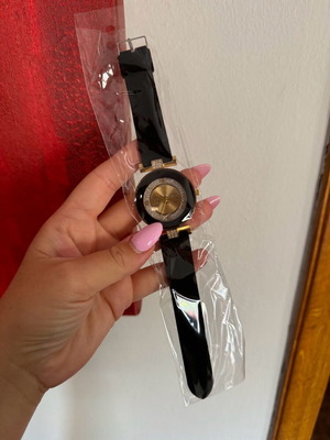 Ρολόι unisex μαύρο και χρυσό νέο