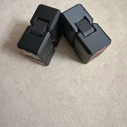 Fidget Cube inspired by Minecraft, 3D printed with PLA material
