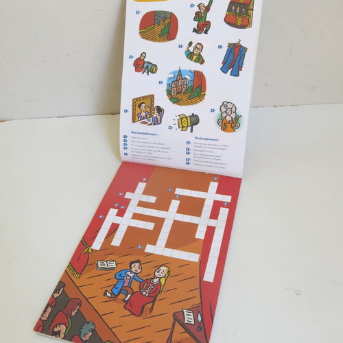 French book with Super Blocs crossword puzzles used
