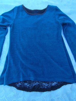 Women's long-sleeve blouse like new, teal blue with black lace back