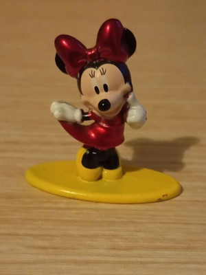 Metal Minnie figure like new