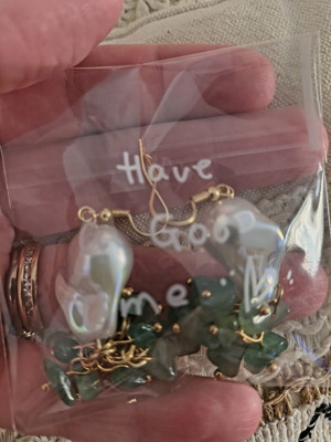 Glam dangle earrings with pearl and semi-precious stones