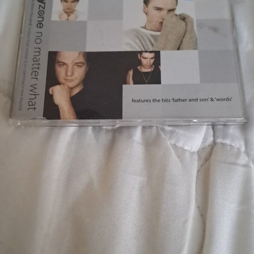 CDs used, pack of 8 pieces
