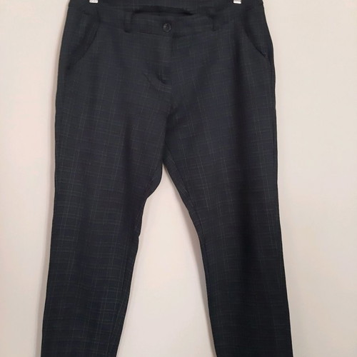 Fitted pants used, size XL, elastic fabric