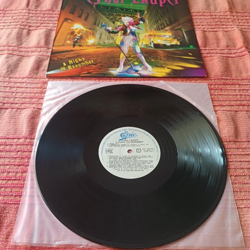 Cyndi Lauper A Night To Remember vinyl record like new, pop
