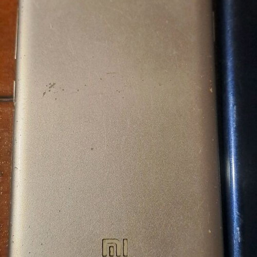Smartphones used for parts, pack of 2