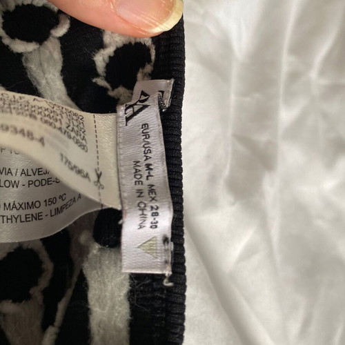 Zara body M-L like new, black and white