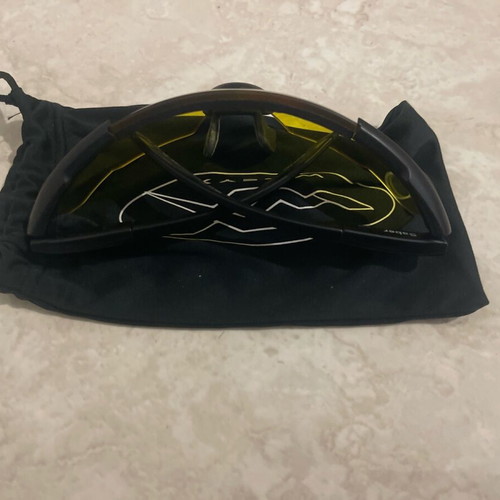 Wiley X Saber frame with yellow lens like new