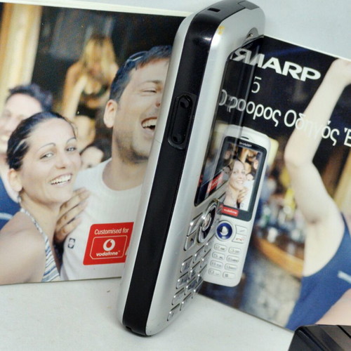 Sharp GX15 Vodafone vintage mobile phone like new, 2004 model