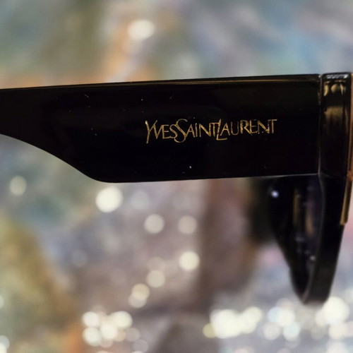 Yves Saint Laurent glasses like new