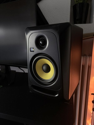 KRK Classic 5 Studio Monitors set like new