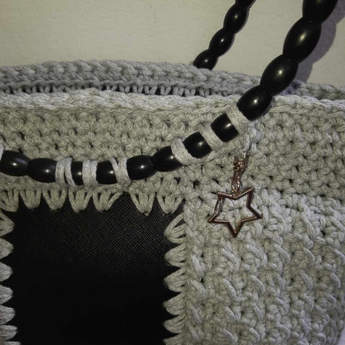 Knitted gray handbag with leather detail and wooden handles new