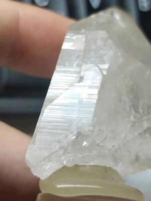 Quartz on base Penteli new