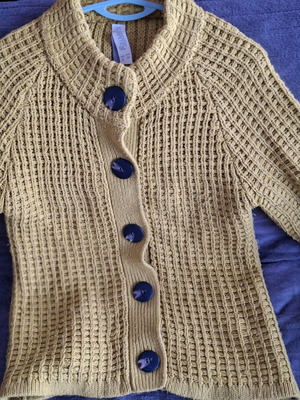 Pull & Bear cardigan like new, yellow with large buttons, size S