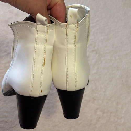 White ankle boots with side openings, brand new