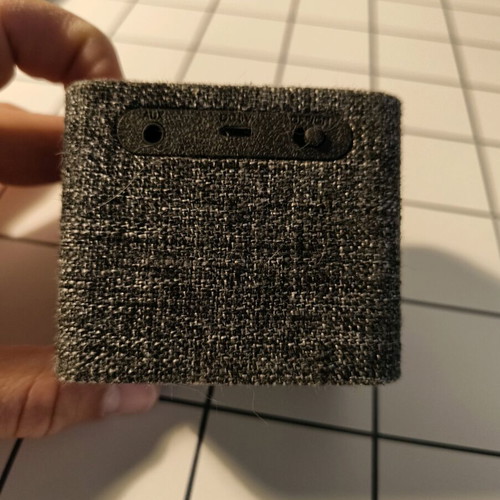 Creative portable speaker like new Bluetooth