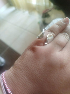 Silver 925 adjustable ring new, unique design