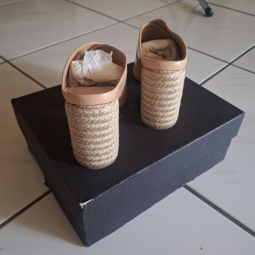 Paloma Barceló heels mules nude leather like new