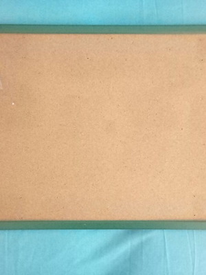 Cork bulletin board 60x40 cm green frame like new