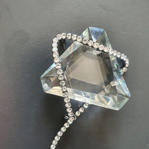 Zara pin new