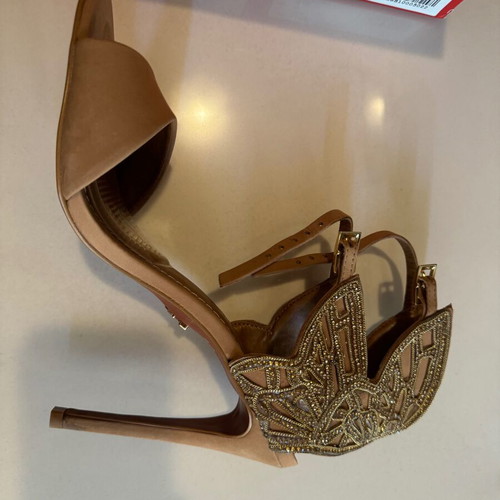 Caranno sandals like new, beige, size 40