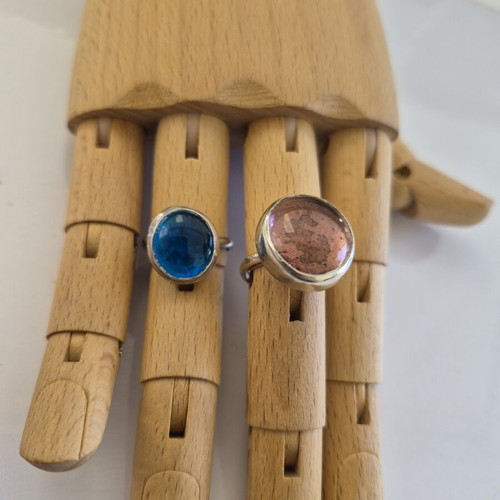 Set of rings used with opening shank, blue and silver