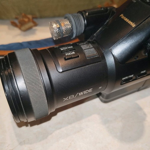 Panasonic video camera like new with accessories