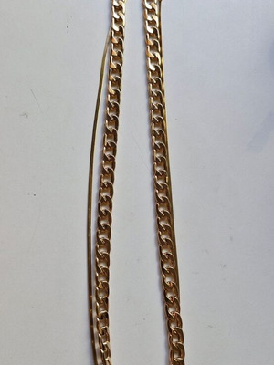 Set of 2 metal Zara chains like new, gold color