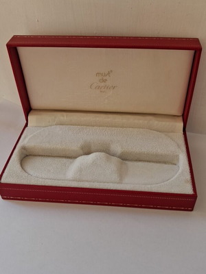 Cartier glasses box used, old model, beige and red